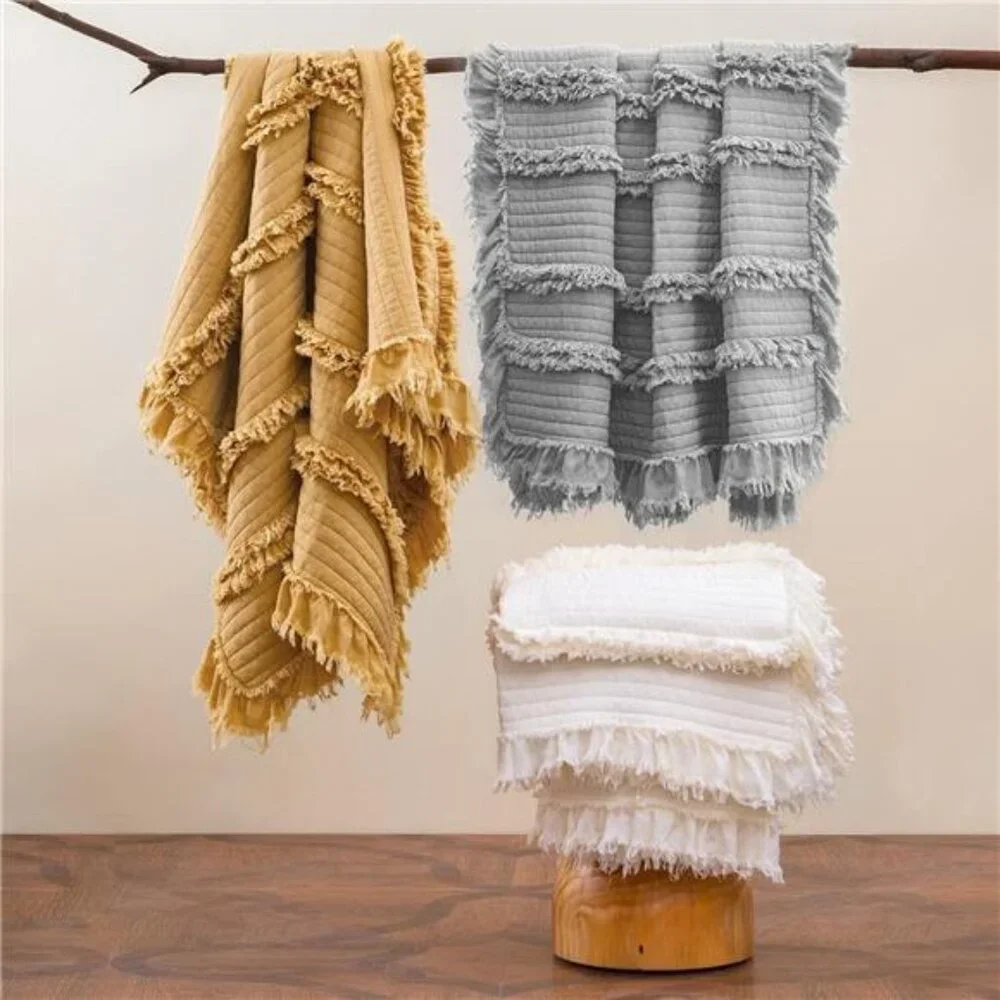 NEW West Elm Boho White Quilted Ruffle Knit Throw Blanket Bedding - 60